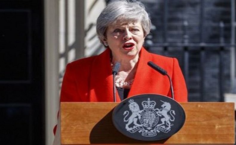 Theresa May'in istifasına AB'den ilk tepki