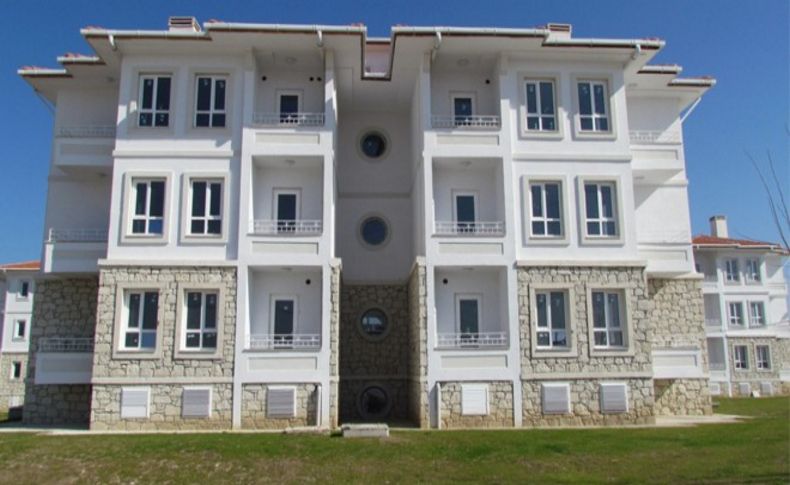 TOKİ Çeşme'de teslime başlıyor