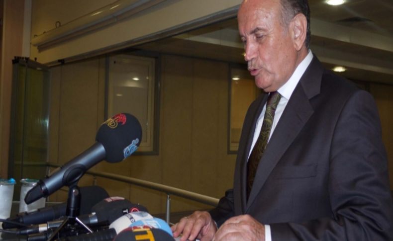 Topbaş'tan İstanbullulara uyarı: Toplu taşıma araçlarını kullanın