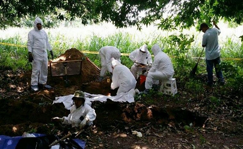 Toplu mezardan 166 kafatası çıktı