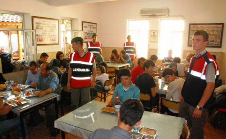 Torbalı'da 28 Burmalı kaçak yakalandı