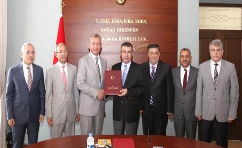 Tosyalı ailesi Reyhanlı'ya 24 derslikli imam hatip lisesi yaptırıyor