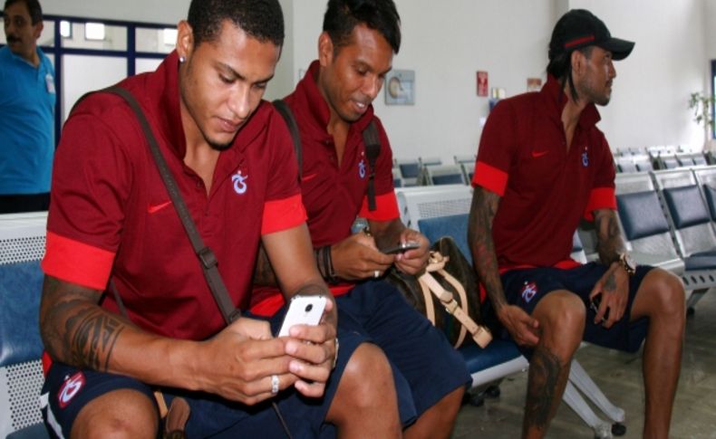 Trabzonspor, İrlanda’ya tur için gitti