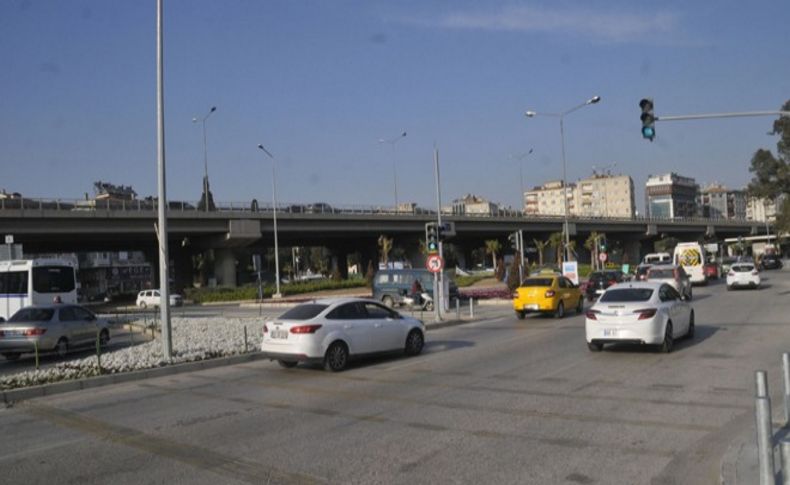 Trafiğe Bornova neşteri