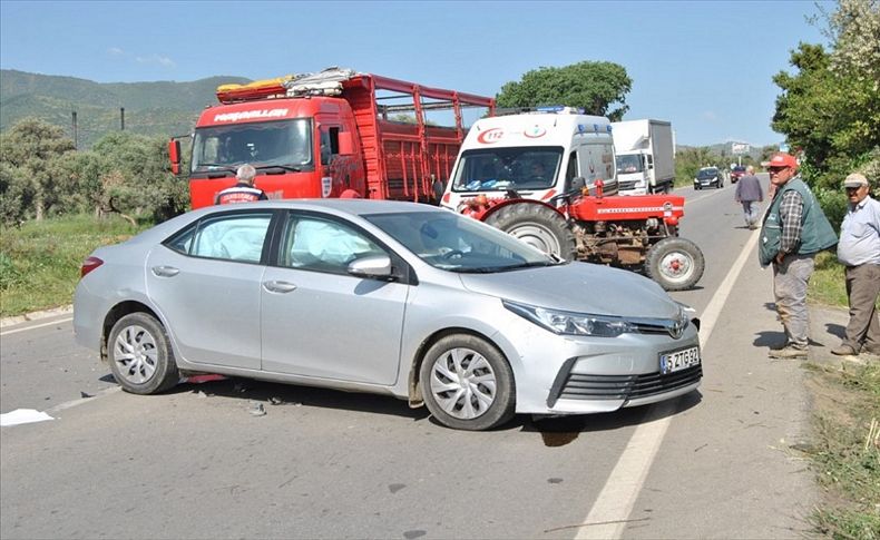 Ödemiş'te trafik kazası: 3 yaralı