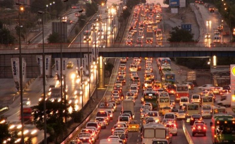 Trafikte bunu yapan yandı: 2700 TL ceza geliyor