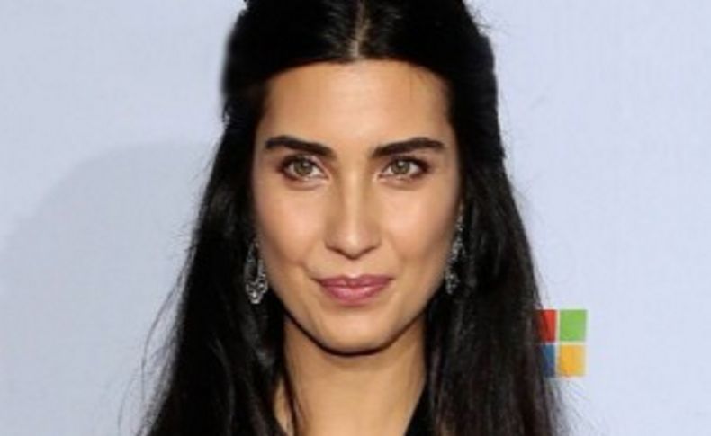 Tuba Büyüküstün Emmy'den eli boş döndü