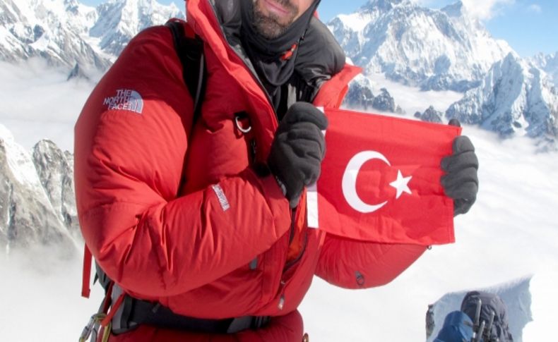 Tunç Fındık, dünyanın en yüksek sekizinci zirvesine tırmandı