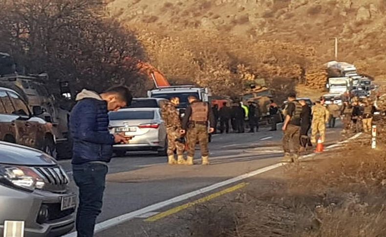 Tunceli'de askeri araç şarampole devrildi: 13 yaralı