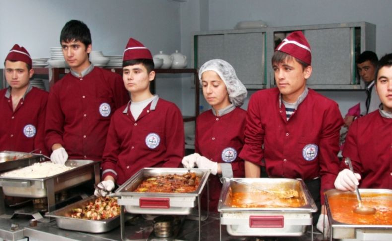 TUREM'in öğrencileri turizme hazır