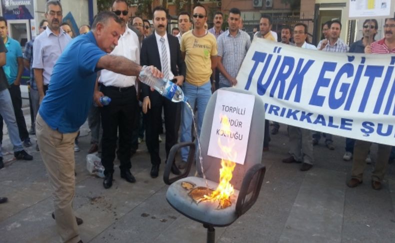 Türk Eğitim-Sen koltuk yaktı