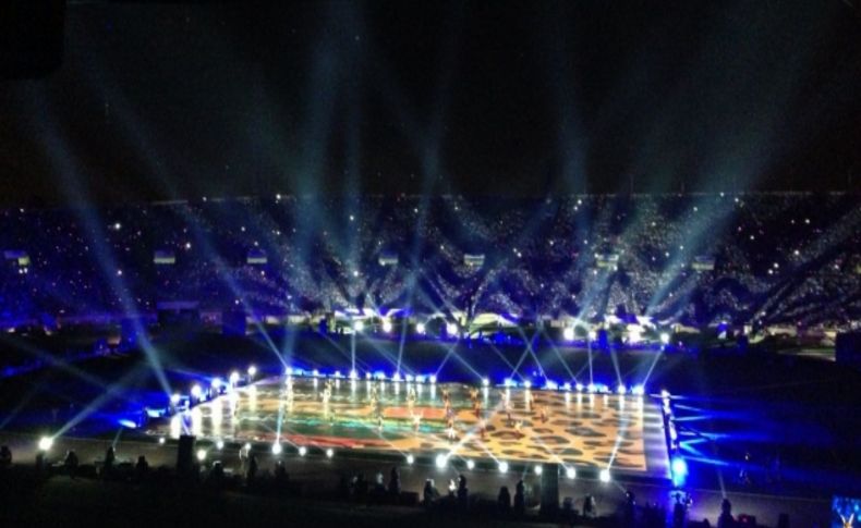 Türkçe Olimpiyatları, İzmirlilere muhteşem bir gece yaşattı