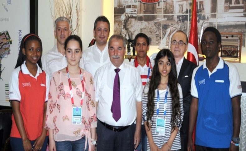 Türkçenin çocukları etkinlik sonrası elveda ziyaretine çıktı