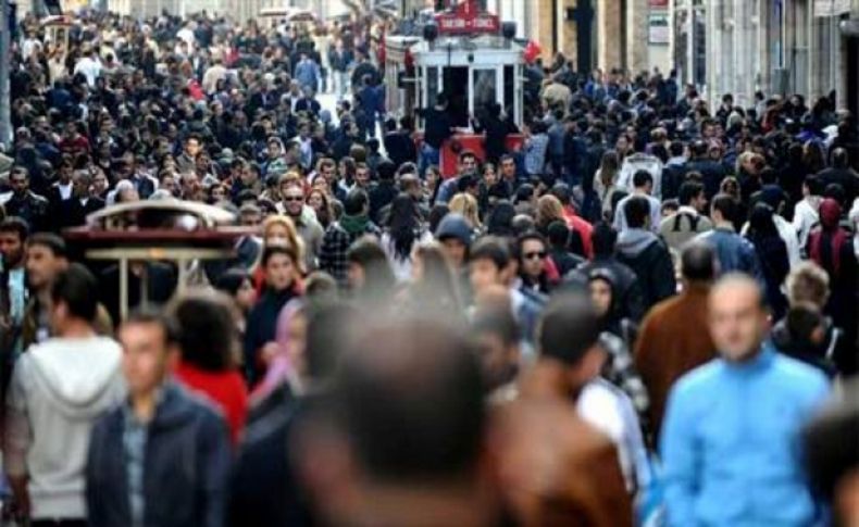 Türkiye'de 10 milyon siyasi parti üyesi
