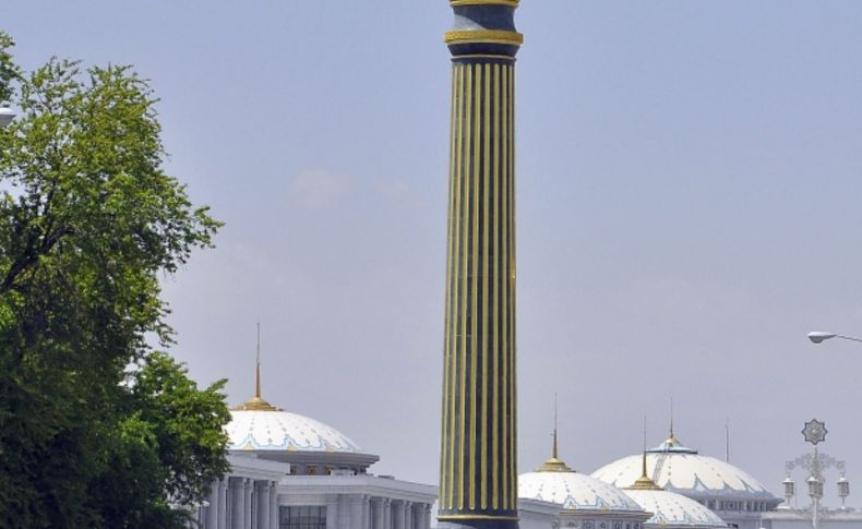 Türkmenistan'da Türk şirketlerine 4 milyar dolar iş