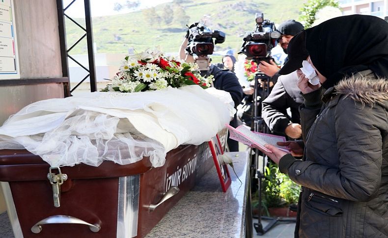 Uçak kazasında ölen Songül Bozkurt'un cenazesinde, gözyaşları sel oldu