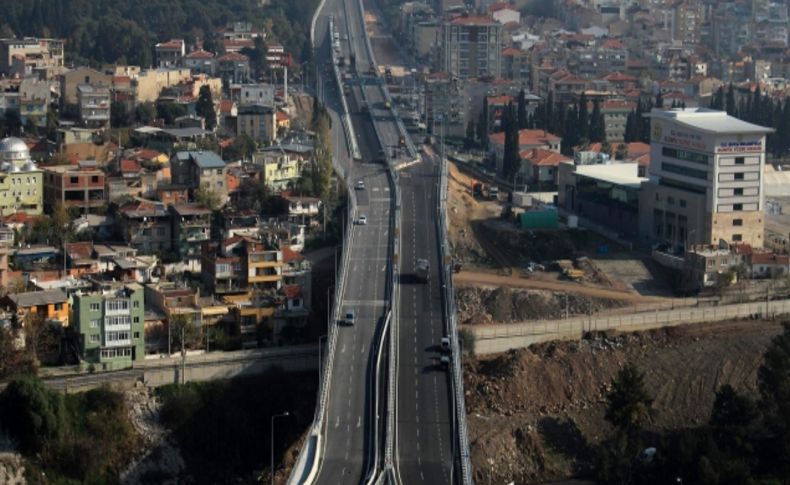 Uçanyol ‘Homeros Bulvarı’ oldu, cumartesi açılıyor