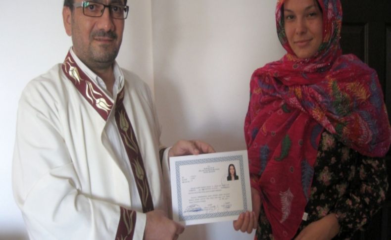 Ukraynalı Krystyna, Müslüman oldu ve Elif adını aldı