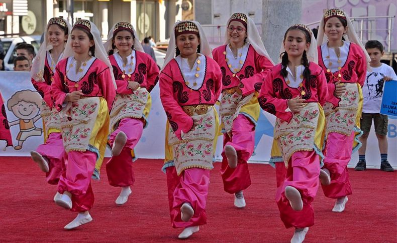 Uluslararası Bergama Çocuk Şenliği sona erdi