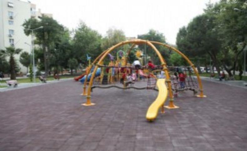 Bayraklı parklarıyla daha güzel