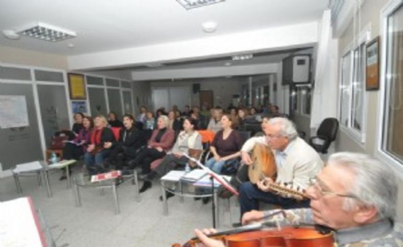 İnce, müzik arası verdi