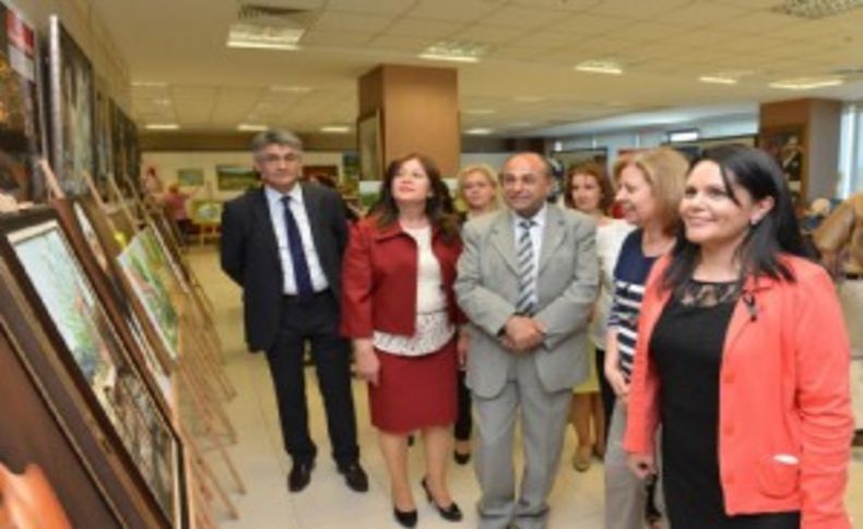Kursiyerlerin göz kamaştıran sergisi
