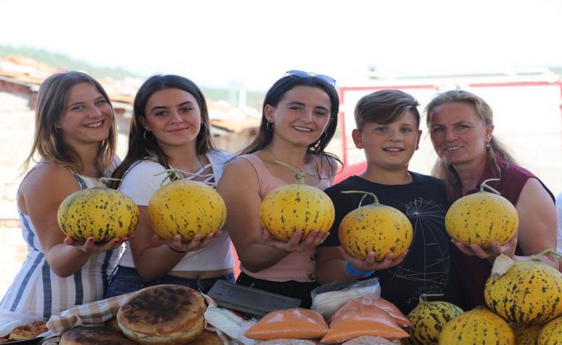 Urla, 'Sarı kokulu' festival ile coştu