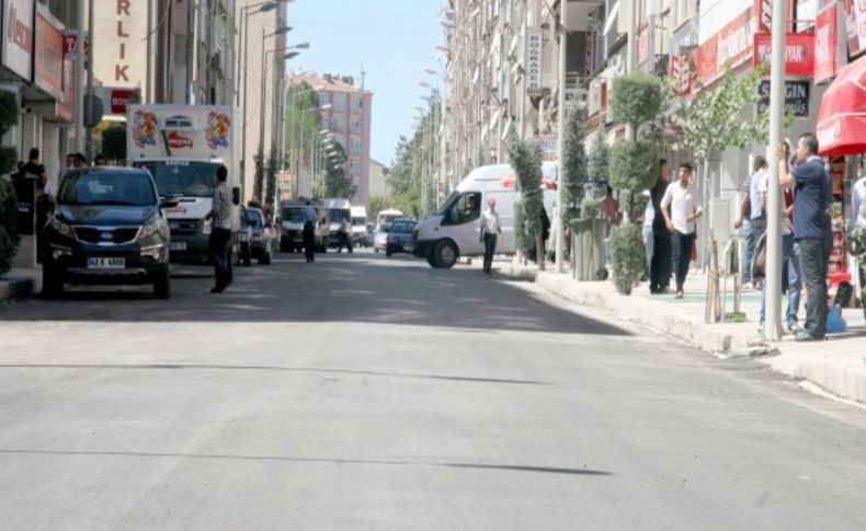 Vali Fahribey Caddesi trafiğe açıldı
