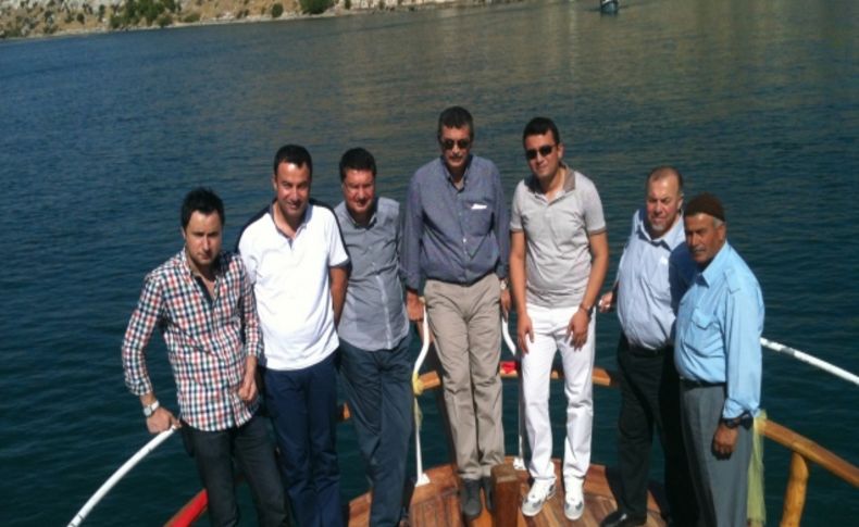 Vali Güvenç Halfeti’yi ziyaret etti