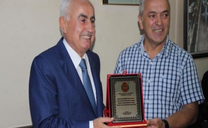 Vali Şahin’nden gazeteciler derneğine veda ziyareti