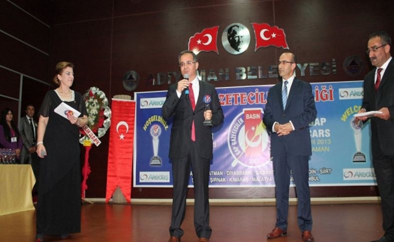 Vali Süleyman Tapsız, 'Yılın En Başarılı Valisi' seçildi