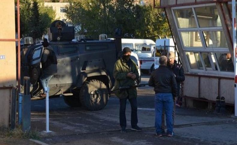 Van Büyükşehir Belediye Başkanı gözaltında