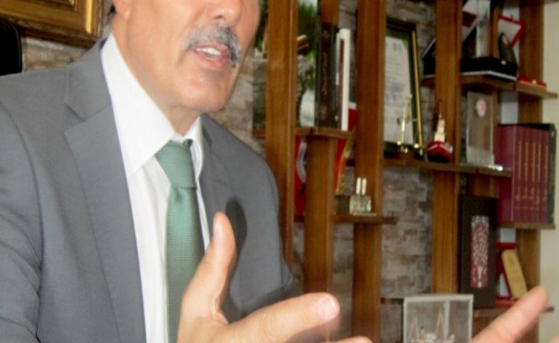 Veliler, tek tip kıyafetten yana