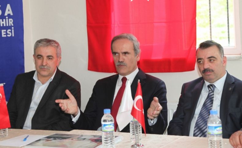 Voleybolcular Başkan Altepe'yi ziyaret etti