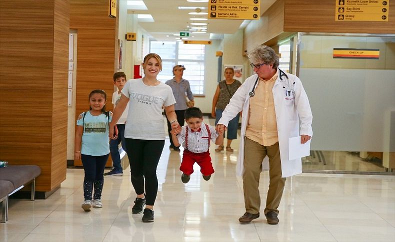 Vücudunun üçte biri kadar tümör çıkarıldı