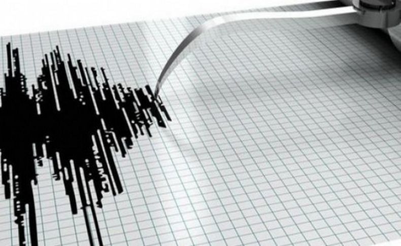 Yarım saat içinde 2 deprem