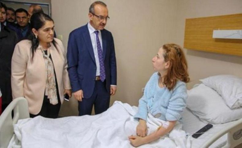 Yedikleri yemekten zehirlenen 64 öğretmen ve öğrenci hastanede