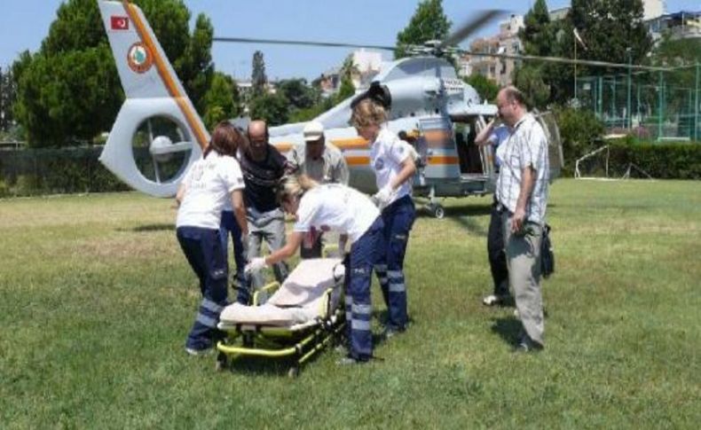 Yılan sokan işçiye helikopterli müdahale