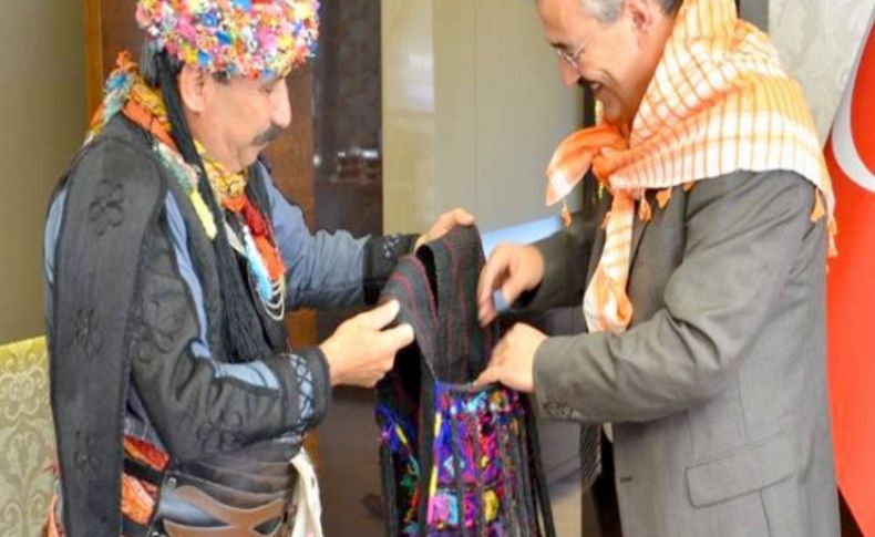 Yörük efeler Aydın Valisi Ayyıldız’ı ziyaret etti