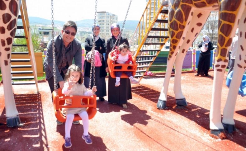 Yozgat’ta güneşli havayı fırsat bilen vatandaşlar parkları doldurdu
