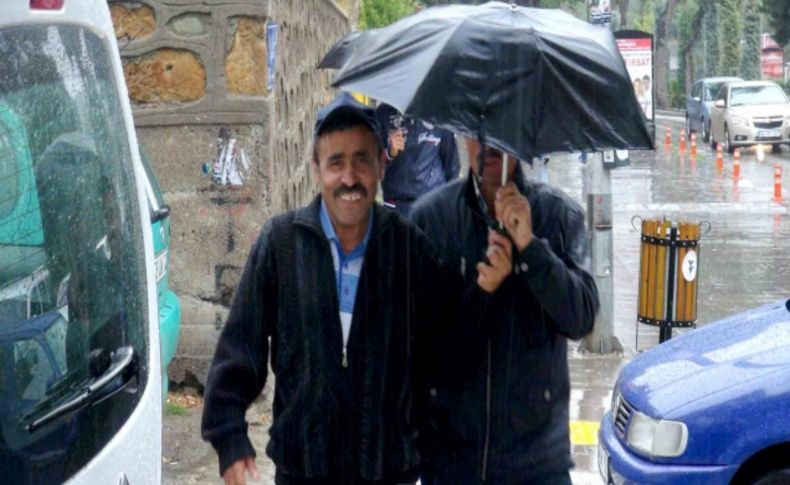 Yozgat’ta sağanak yağış
