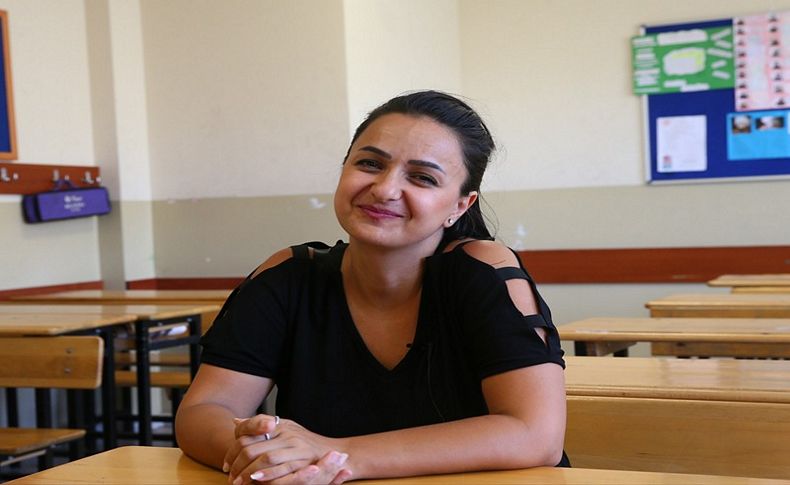 Zeliş öğretmen 'küresel ödül'üne kavuştu