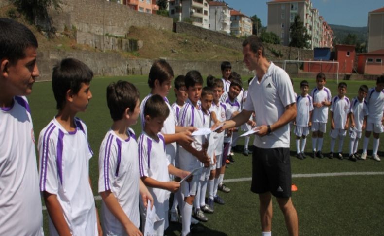 Zonguldak Ereğli'de 280 sporcu sertifikalarını aldı