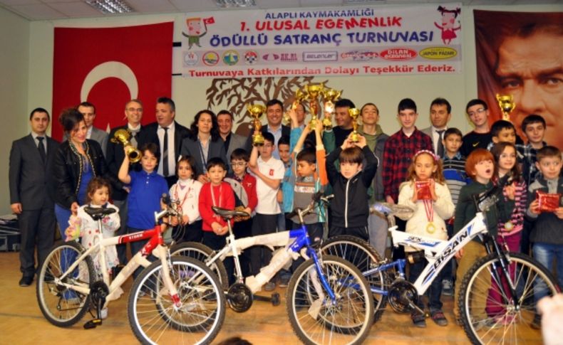 Zonguldak'ta şampiyonlar ödüllerini aldı