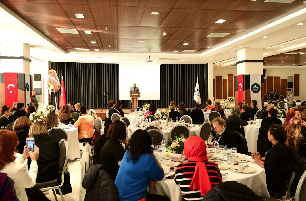 Karabağlar'ın seçilmiş kadınları 8. kez buluştu