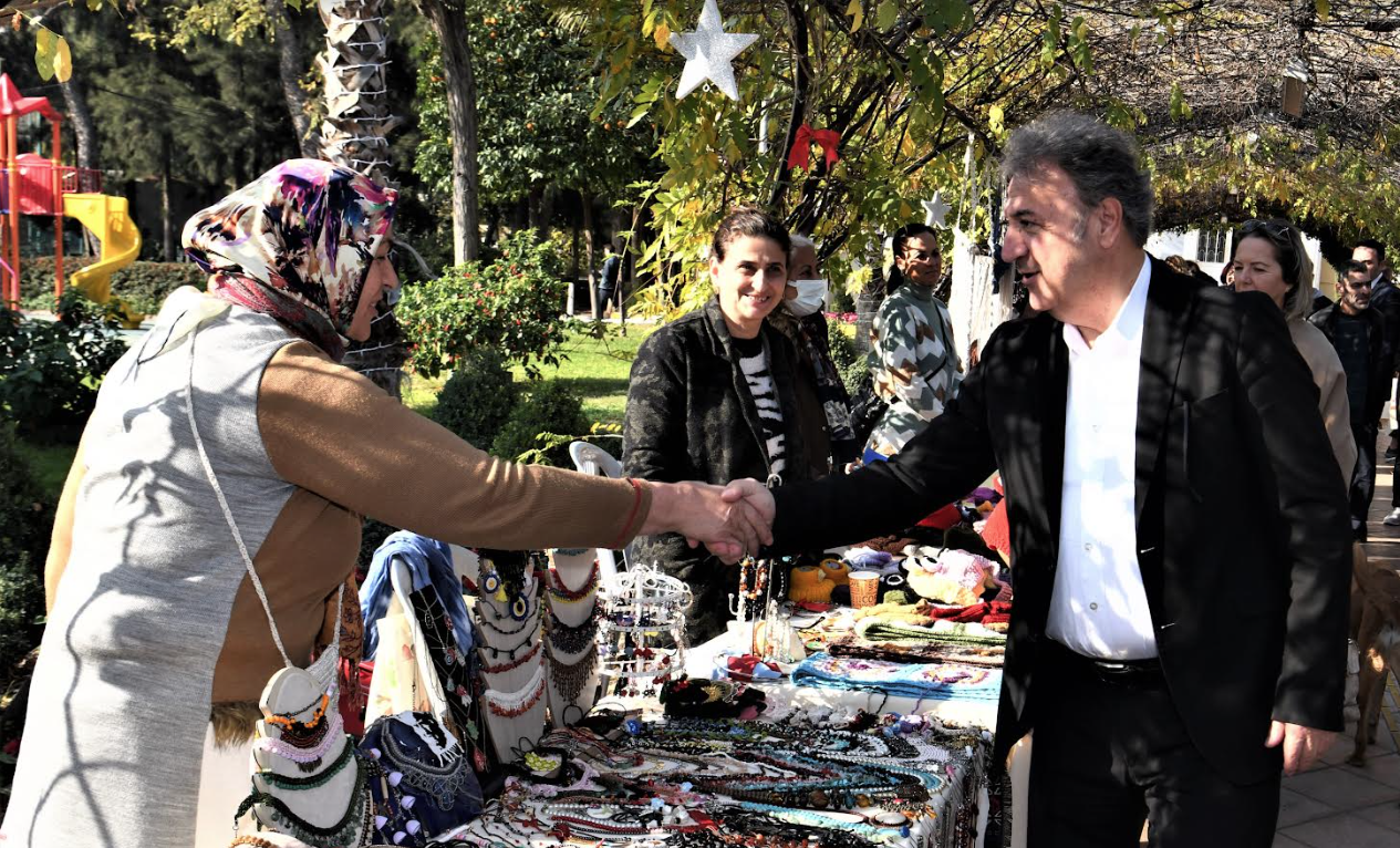 Bornova’da ‘Yılbaşı Hediyelik Eşya Günleri’ başlıyor