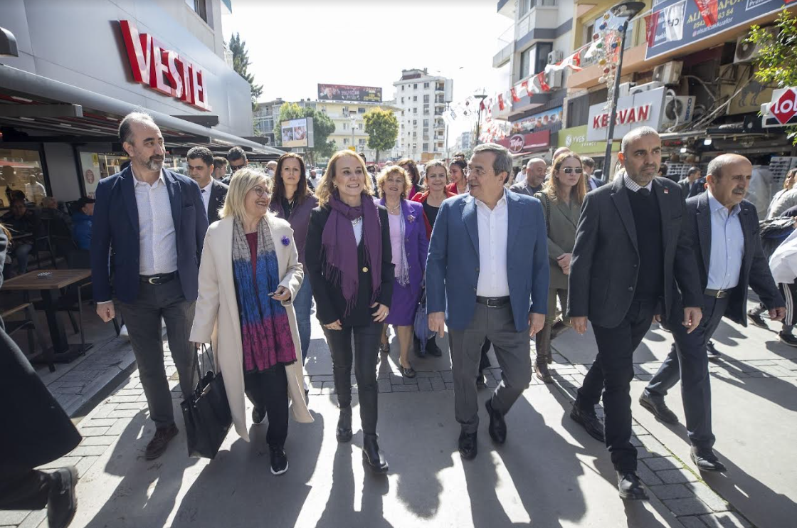 Batur'dan Mutlu'ya destek çağrısı