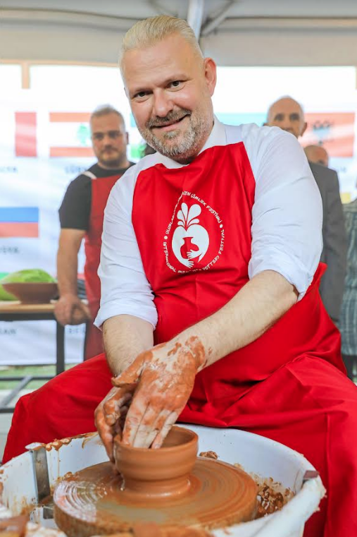 3. ULUSLARARASI MENEMEN ÇÖMLEK FESTİVALİ BAŞLIYOR: BAŞKAN PEHLİVAN'DAN DAVET