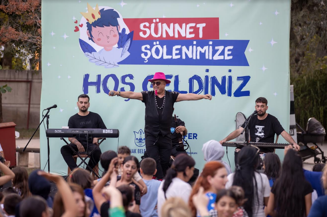 Konak’ta dayanışma şöleni