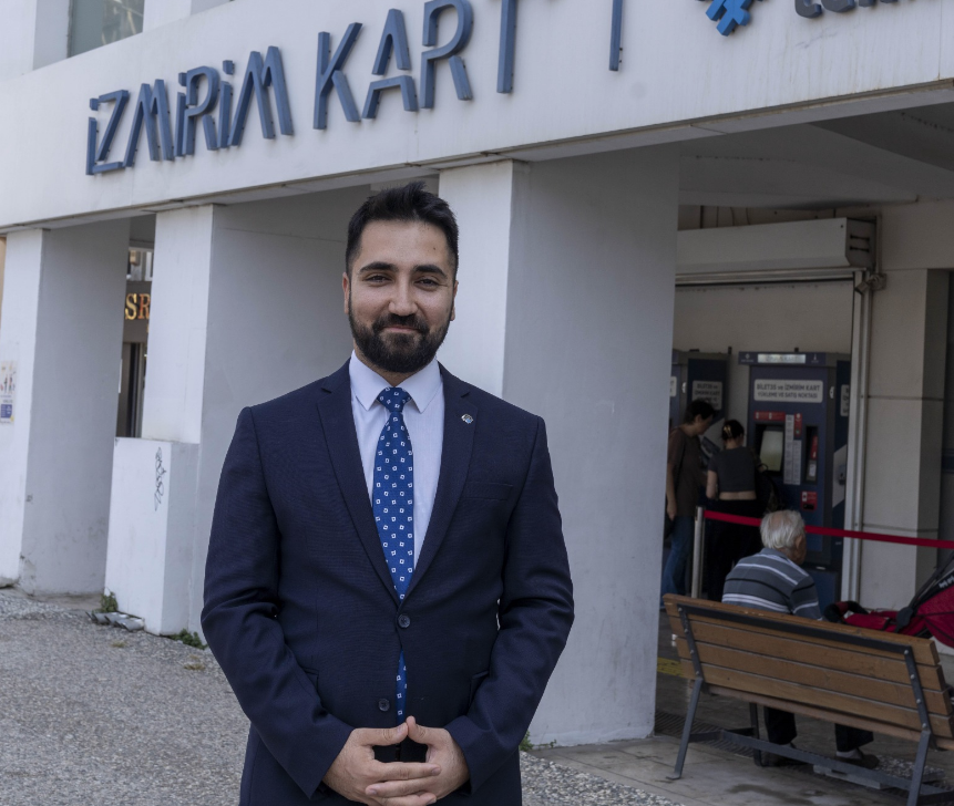 Büyükşehir’den öğrencilere 'Dijital İzmirim Kart' kolaylığı